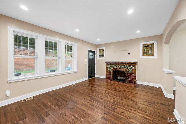 1025 Central Avenue, St Louis, MO 63139