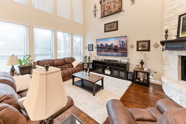 1026 Pleasant Pines Lane, Pinehurst, TX 77362