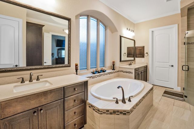 1026 Pleasant Pines Lane, Pinehurst, TX 77362
