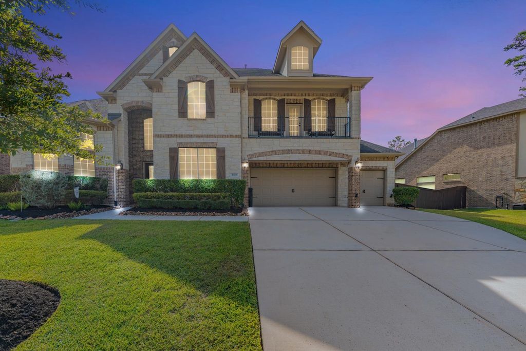 1026 Pleasant Pines Lane, Pinehurst, TX 77362