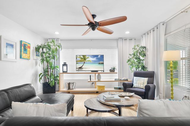 1601 S PALMWAY, Lake Worth Beach, FL 33460