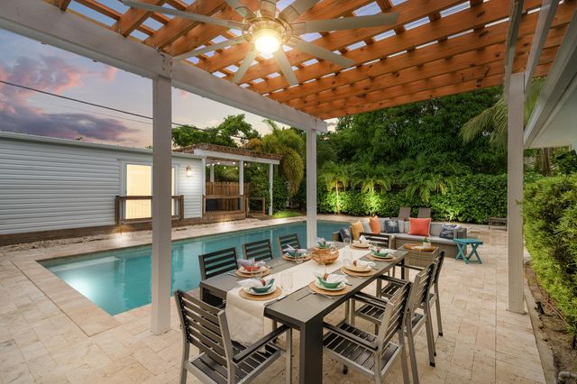 1601 S PALMWAY, Lake Worth Beach, FL 33460