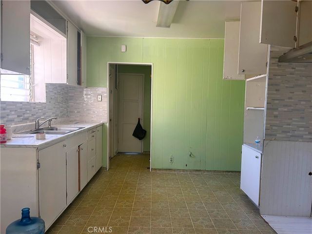 1418 W 93rd, Los Angeles, CA 90047