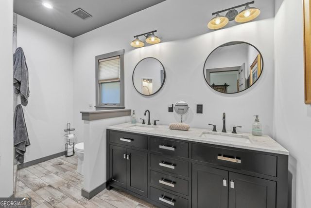 1070 Apalachee Woods Trail, Buckhead, GA 30625