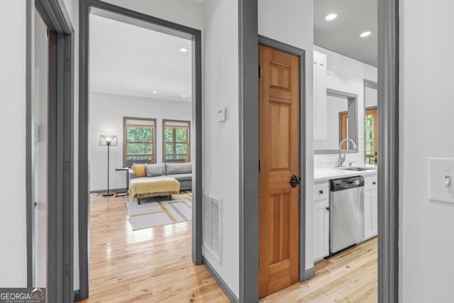 1070 Apalachee Woods Trail, Buckhead, GA 30625