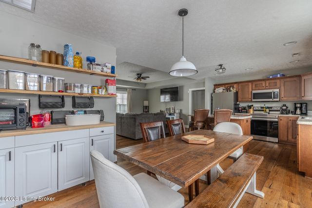 100 Liberty Ln, Bardstown, KY 40004