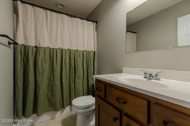 100 Liberty Ln, Bardstown, KY 40004