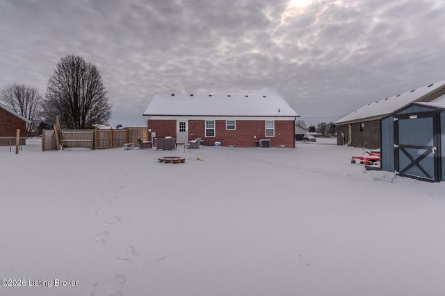 100 Liberty Ln, Bardstown, KY 40004