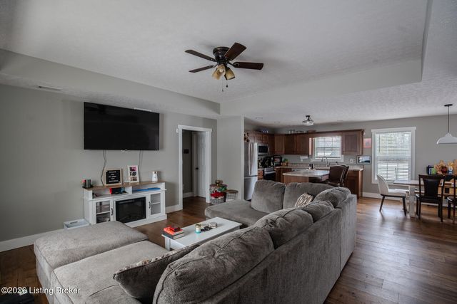 100 Liberty Ln, Bardstown, KY 40004