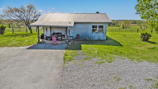 455 Muddy Branch Road, Pikeville, TN 37367