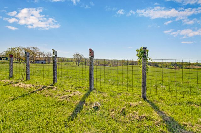 455 Muddy Branch Road, Pikeville, TN 37367