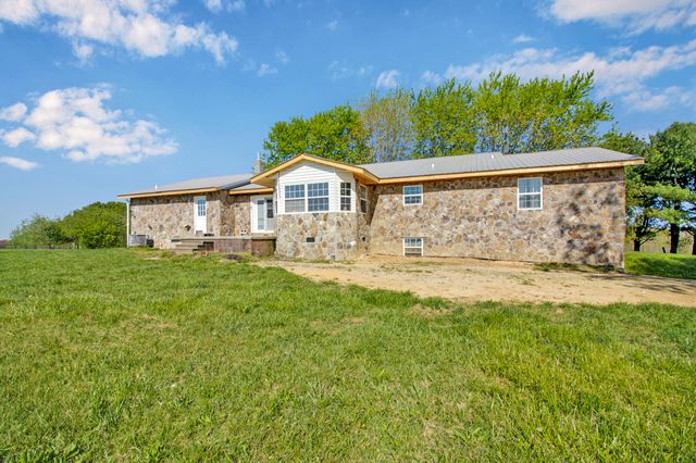 455 Muddy Branch Road, Pikeville, TN 37367