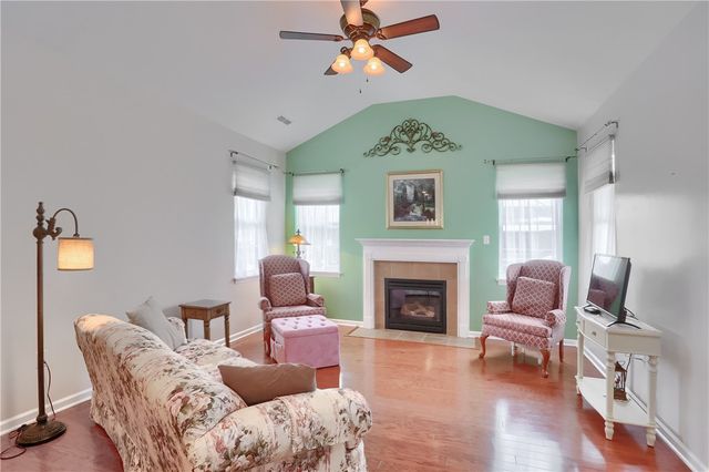 2164 Isleworth Lane, Cranberry Twp, PA 16066