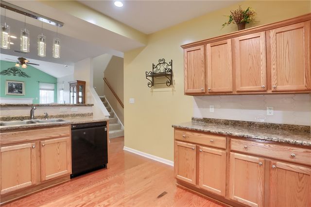 2164 Isleworth Lane, Cranberry Twp, PA 16066