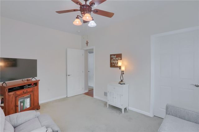 2164 Isleworth Lane, Cranberry Twp, PA 16066