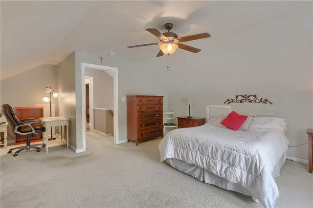 2164 Isleworth Lane, Cranberry Twp, PA 16066