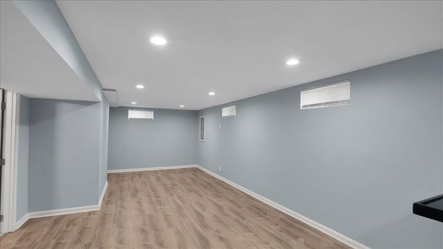 406 N Park Drive, Glenwood, IL 60425