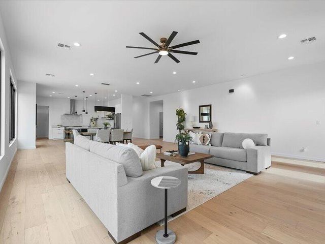 19 Anasazi Trail, Sandia Park, NM 87047