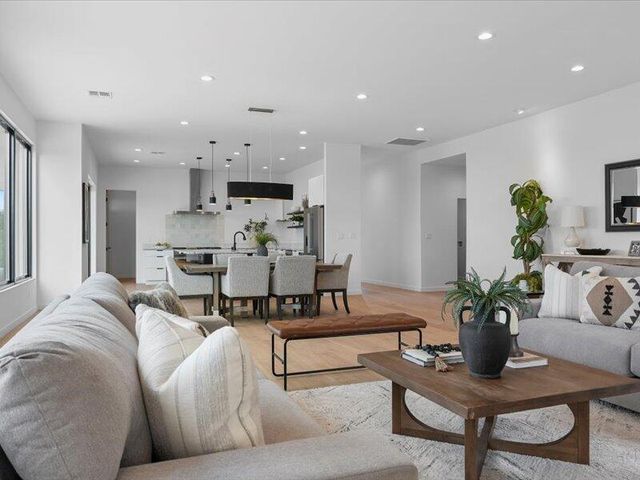 19 Anasazi Trail, Sandia Park, NM 87047