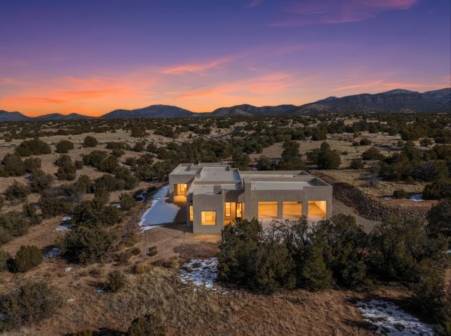 19 Anasazi Trail, Sandia Park, NM 87047