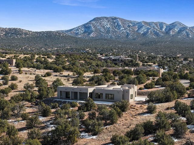 19 Anasazi Trail, Sandia Park, NM 87047