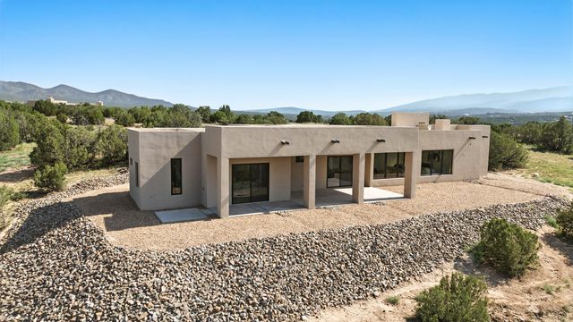 19 Anasazi Trail, Sandia Park, NM 87047