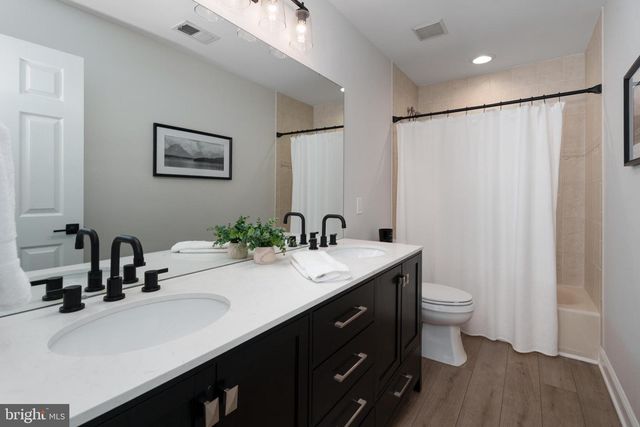1251 PARK ST, Robbinsville, NJ 08691
