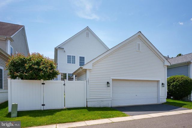 1251 PARK ST, Robbinsville, NJ 08691