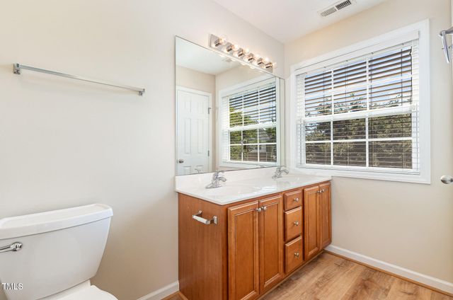 2111 Piney Brook Road 101, Raleigh, NC 27614