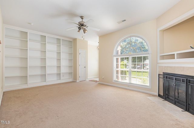 2111 Piney Brook Road 101, Raleigh, NC 27614