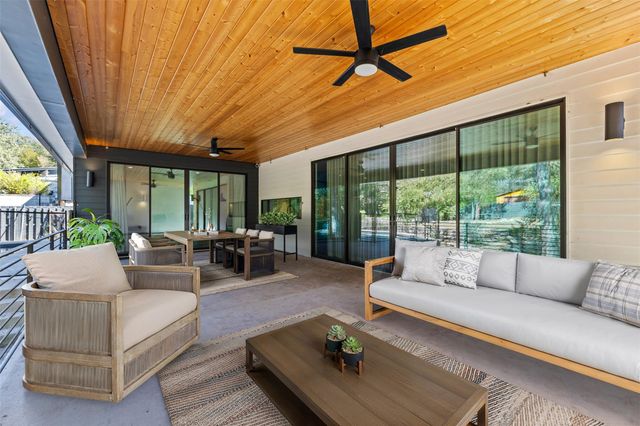 5704 Driftwood DR, Austin, TX 78731