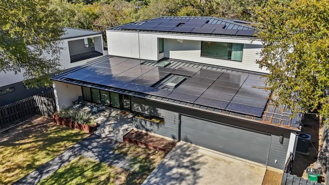 5704 Driftwood DR, Austin, TX 78731