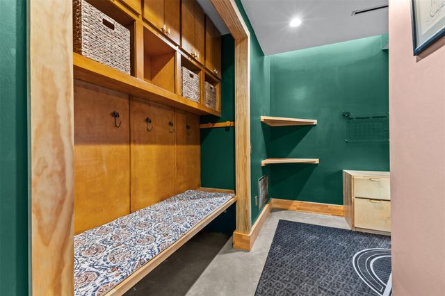 5704 Driftwood DR, Austin, TX 78731