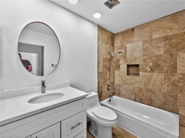 24889 Nueva Vista Drive 29, Laguna Niguel, CA 92677