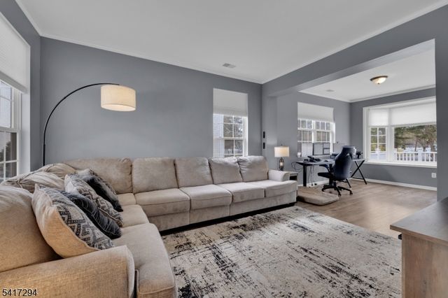 23 Musky Ridge Dr, Hackettstown Town, NJ 07840