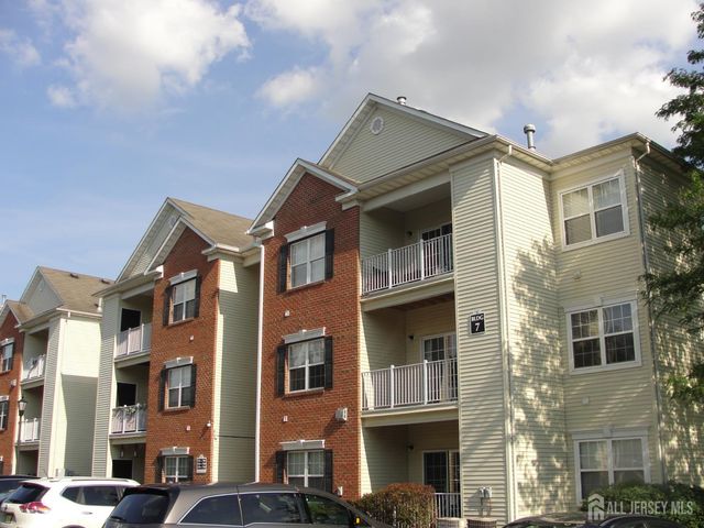 727 Lucy Court, South Plainfield, NJ 07080