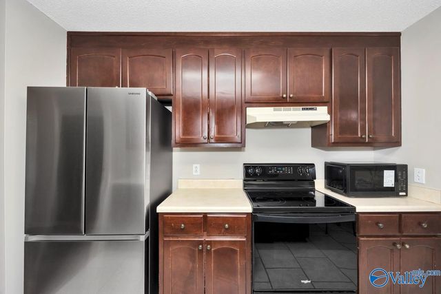 106 Pine Cone Drive, Toney, AL 35773