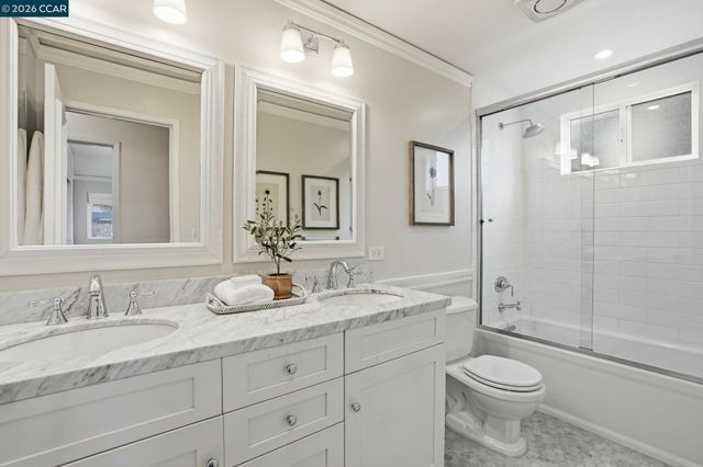 152 Walford Dr, Moraga, CA 94556