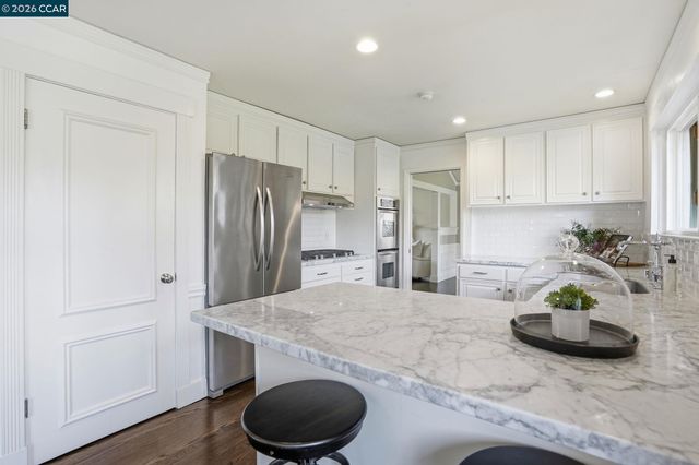 152 Walford Dr, Moraga, CA 94556