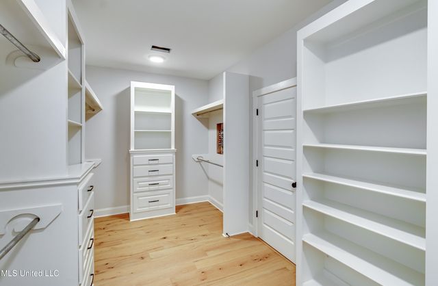 124 Grayson Way, Madison, MS 39110