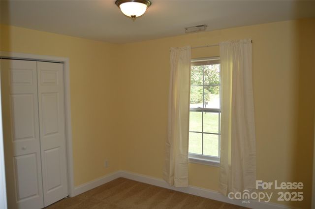 132 Springfield Road, Statesville, NC 28625