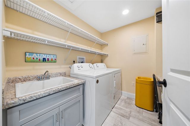 260 CHERRY LANE, North Huntingdon, PA 15642