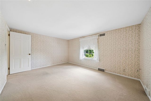 260 CHERRY LANE, North Huntingdon, PA 15642