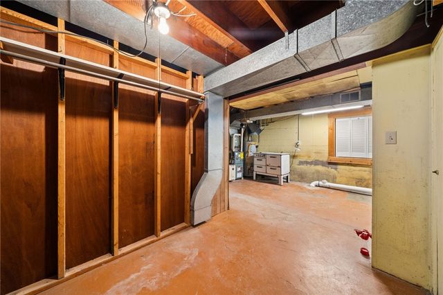 260 CHERRY LANE, North Huntingdon, PA 15642