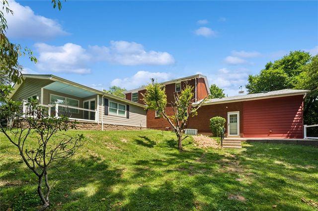 260 CHERRY LANE, North Huntingdon, PA 15642