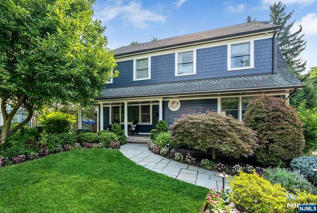 200 Katherine Road, Ridgewood, NJ 07450