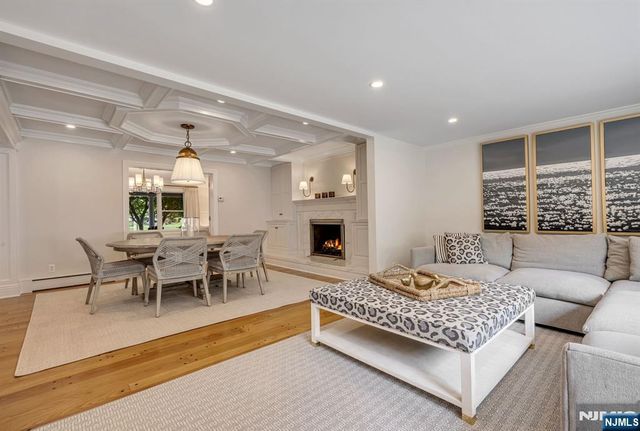 200 Katherine Road, Ridgewood, NJ 07450