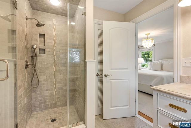 200 Katherine Road, Ridgewood, NJ 07450