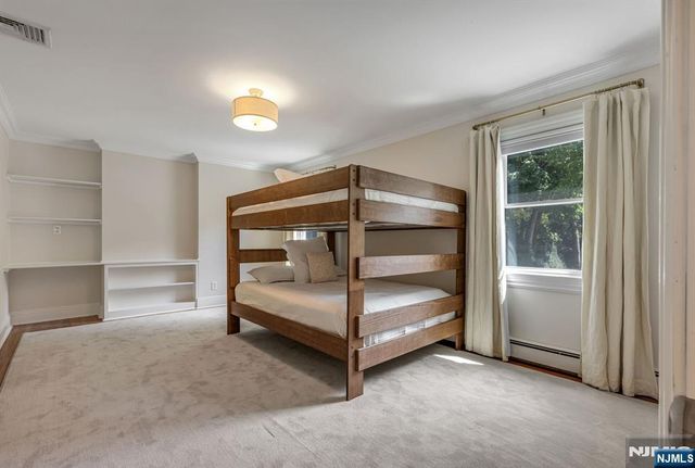 200 Katherine Road, Ridgewood, NJ 07450