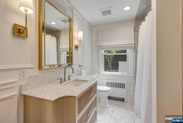 200 Katherine Road, Ridgewood, NJ 07450